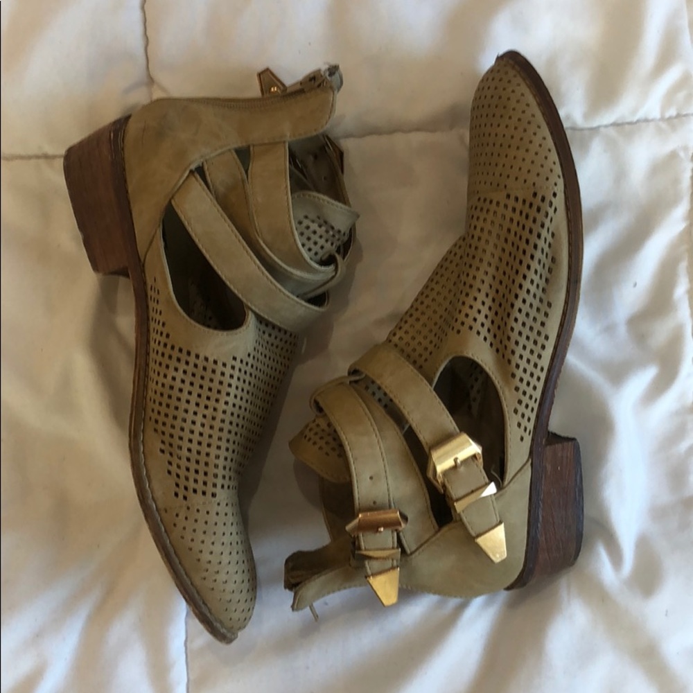 forever 21 tan boots